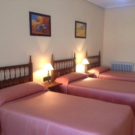 Hostal Argentino مْبيخار الغرفة الصورة