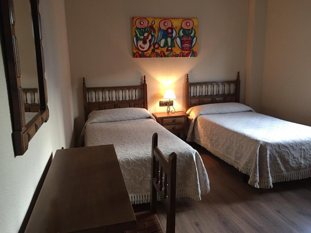 Hostal Argentino مْبيخار المظهر الخارجي الصورة